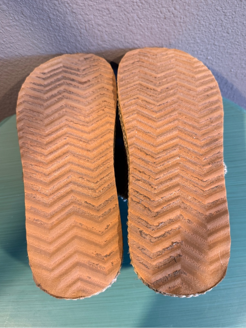 Steve Madden Kerrigan Sz 8.5 Raffia Dual-Buckle Platform Slides Olive | GUC - Picture 11 of 11